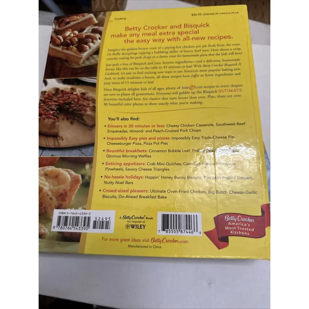 2004 General Mills Betty Crocker Bisquick II‎ Cook Book Spiral Bound Hard Cover